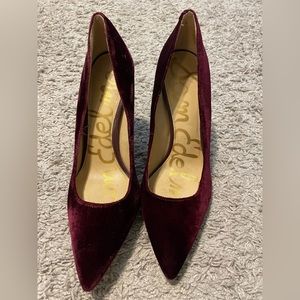 Sam Edelman Velvet Heels size 7